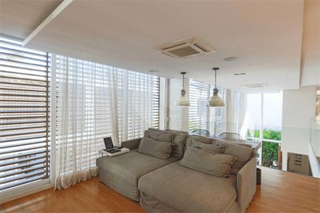Casa à venda com 4 quartos, 482m² em Campo Belo, São Paulo