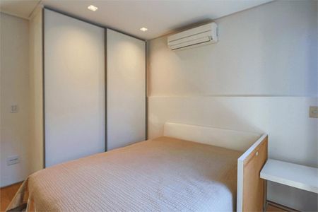 Casa à venda com 4 quartos, 482m² em Campo Belo, São Paulo
