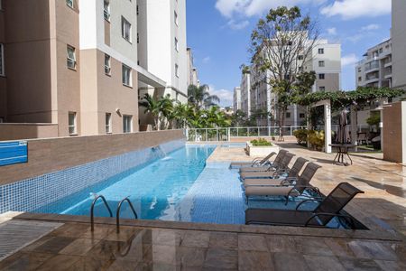 Apartamento para alugar com 65m², 3 quartos e 2 vagas Apartamento para alugar com 65m², 3 quartos e 2 vagasÁrea comum - Piscina