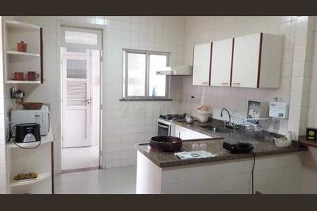 Apartamento à venda com 150m², 3 quartos e 1 vaga