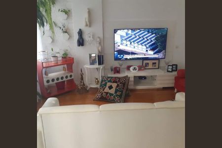 Apartamento à venda com 205m², 4 quartos e 1 vaga
