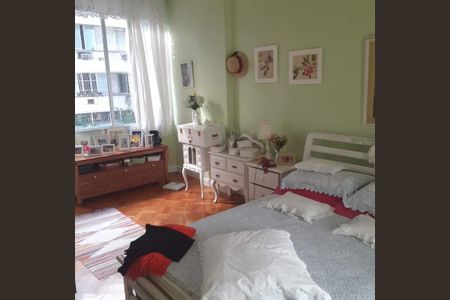 Apartamento à venda com 205m², 4 quartos e 1 vaga