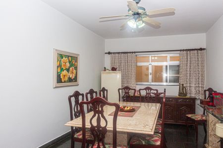Casa à venda com 690m², 6 quartos e sem vaga Casa à venda com 690m², 6 quartos e sem vagaSala de Jantar 2