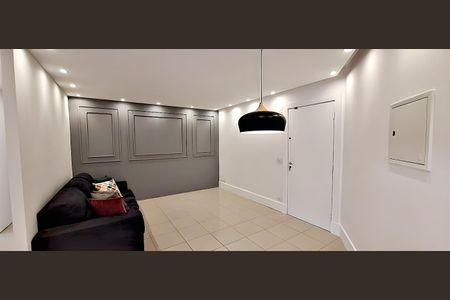 Sala de apartamento para alugar com 1 quarto, 57m² em Jardim Ampliacao, São Paulo