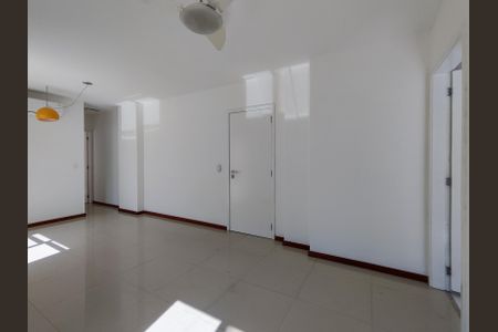 Sala de apartamento para alugar com 1 quarto, 90m² em Vila Isabel, Rio de Janeiro