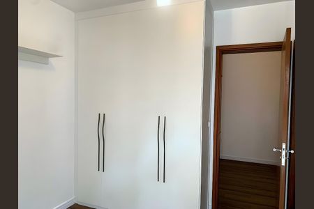 Quarto de apartamento para alugar com 4 quartos, 144m² em Indianópolis, São Paulo