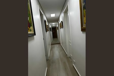 Corredor de apartamento para alugar com 4 quartos, 169m² em Fazenda Morumbi, São Paulo