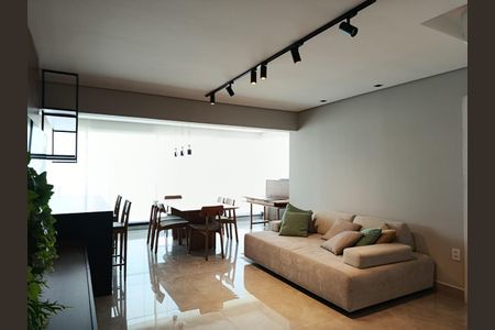 Sala de apartamento à venda com 1 quarto, 71m² em Pinheiros, São Paulo