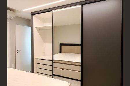 Apartamento à venda com 71m², 1 quarto e 1 vaga Apartamento à venda com 71m², 1 quarto e 1 vagaSuíte