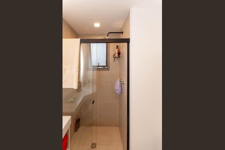 Apartamento para alugar com 115m², 2 quartos e 3 vagas Apartamento para alugar com 115m², 2 quartos e 3 vagasBanheiro da Suíte 1