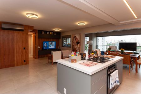 Apartamento para alugar com 115m², 2 quartos e 3 vagas Apartamento para alugar com 115m², 2 quartos e 3 vagasCozinha