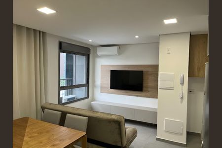 Sala de apartamento para alugar com 1 quarto, 31m² em Santo Amaro, São Paulo