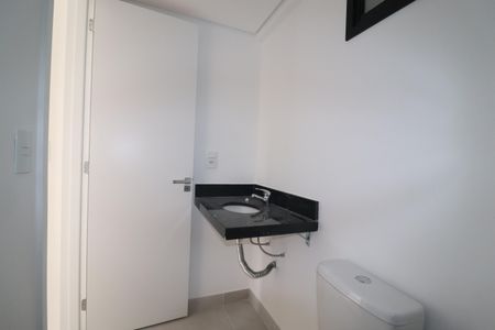 Apartamento à venda com 64m², 3 quartos e 2 vagasBanheiro da Suíte