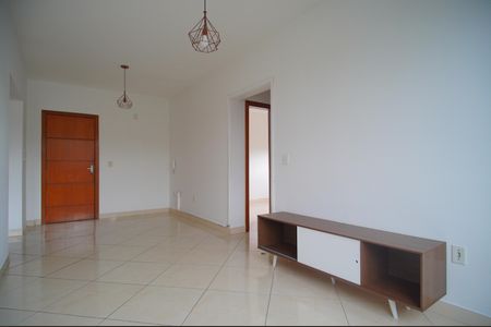 Sala de apartamento para alugar com 2 quartos, 57m² em Morro do Espelho, São Leopoldo