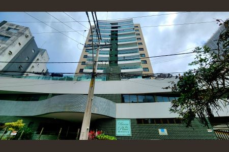 Apartamento para alugar com 72m², 2 quartos e 1 vaga Apartamento para alugar com 72m², 2 quartos e 1 vagaFachada