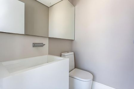Lavabo de apartamento para alugar com 1 quarto, 94m² em Vila Nova Conceição, São Paulo
