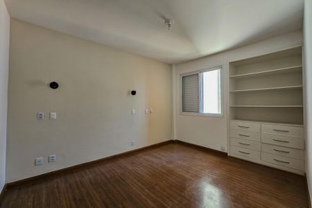 Apartamento à venda com 89m², 2 quartos e 1 vaga Apartamento à venda com 89m², 2 quartos e 1 vagaQuarto 2
