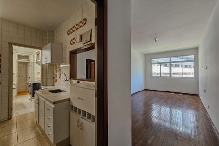 Apartamento à venda com 89m², 2 quartos e 1 vaga Apartamento à venda com 89m², 2 quartos e 1 vagaCozinha