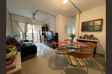 Apartamento à venda com 64m², 3 quartos e 2 vagas Apartamento à venda com 64m², 3 quartos e 2 vagasSala