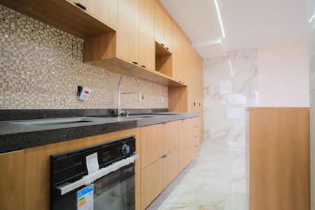 Apartamento à venda com 80m², 2 quartos e 1 vagaCozinha
