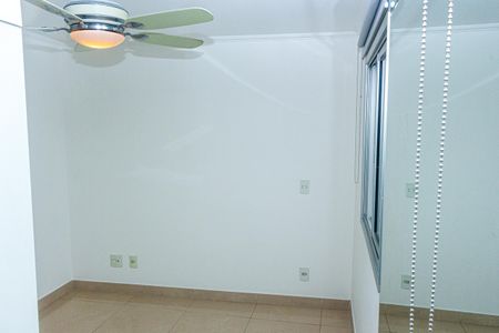 Apartamento à venda com 144m², 2 quartos e 2 vagas Apartamento à venda com 144m², 2 quartos e 2 vagasSuíte