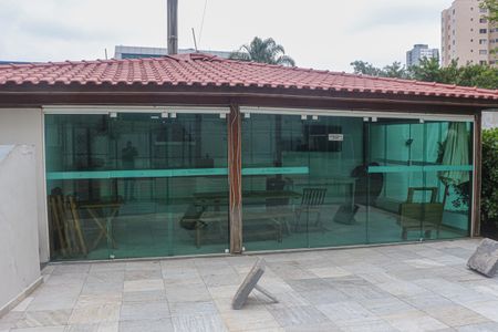 Apartamento à venda com 144m², 2 quartos e 2 vagas Apartamento à venda com 144m², 2 quartos e 2 vagasÁrea comum - Churrasqueira