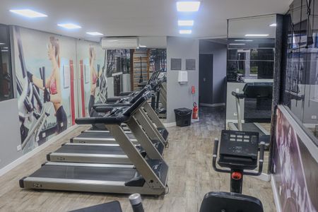 Apartamento à venda com 144m², 2 quartos e 2 vagas Apartamento à venda com 144m², 2 quartos e 2 vagasÁrea comum - Academia