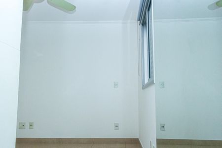 Apartamento à venda com 144m², 2 quartos e 2 vagas Apartamento à venda com 144m², 2 quartos e 2 vagasSuíte