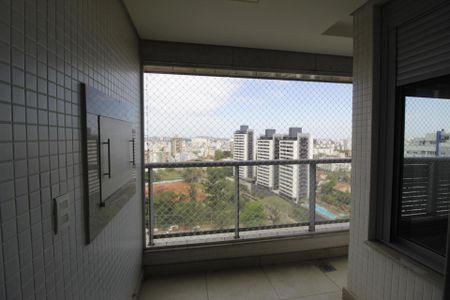 Apartamento para alugar com 48m², 1 quarto e 1 vagaVaranda