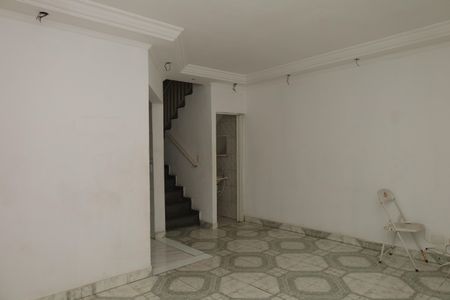 Sala de casa para alugar com 2 quartos, 73m² em Itaquera, São Paulo