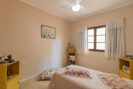Casa à venda com 209m², 3 quartos e 2 vagas Casa à venda com 209m², 3 quartos e 2 vagasQuarto 2