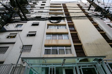 Apartamento à venda com 110m², 3 quartos e 1 vaga Apartamento à venda com 110m², 3 quartos e 1 vagaFachada