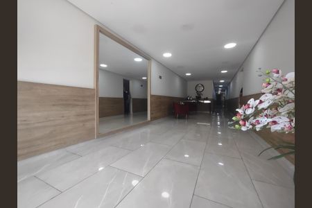 Apartamento para alugar com 70m², 3 quartos e 2 vagas Apartamento para alugar com 70m², 3 quartos e 2 vagasHall de entrada