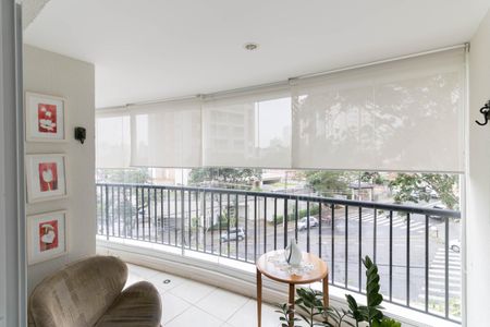 Apartamento para alugar com 86m², 2 quartos e 1 vaga Apartamento para alugar com 86m², 2 quartos e 1 vagaVaranda da Sala