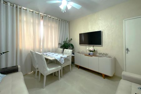 Sala de apartamento à venda com 2 quartos, 45m² em Sagrada Família, Belo Horizonte