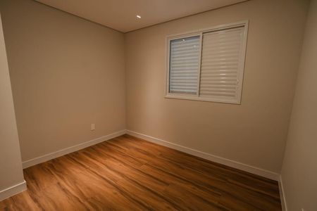 Apartamento à venda com 2 quartos, 70m² em Sagrada Família, Belo Horizonte