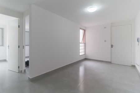 Sala de apartamento para alugar com 2 quartos, 46m² em Jardim Marica, Mogi das Cruzes