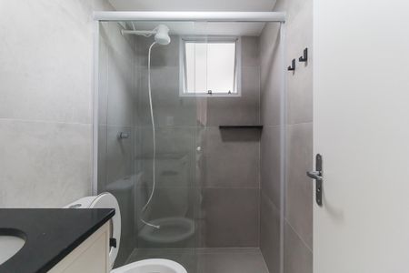 Apartamento para alugar com 46m², 2 quartos e 1 vaga Apartamento para alugar com 46m², 2 quartos e 1 vagaBanheiro