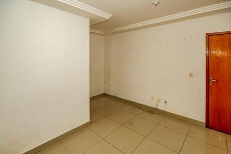 Sala de apartamento à venda com 2 quartos, 70m² em Serrano, Belo Horizonte