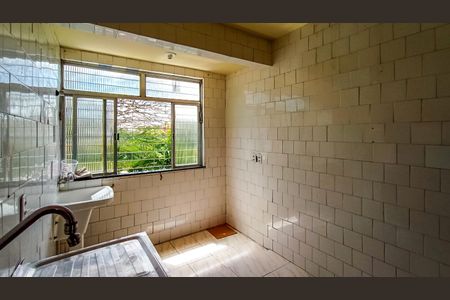 Apartamento para alugar com 69m², 3 quartos e sem vaga Apartamento para alugar com 69m², 3 quartos e sem vagaCozinha e Área de Serviço