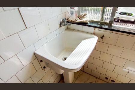 Apartamento para alugar com 69m², 3 quartos e sem vaga Apartamento para alugar com 69m², 3 quartos e sem vagaCozinha e Área de Serviço