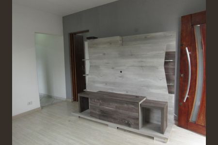 Sala de casa à venda com 3 quartos, 250m² em Santo Antônio, Osasco