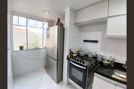 Apartamento à venda com 150m², 2 quartos e 2 vagasCozinha