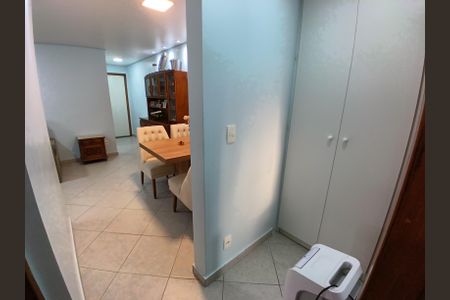 Apartamento à venda com 150m², 2 quartos e 2 vagasSala