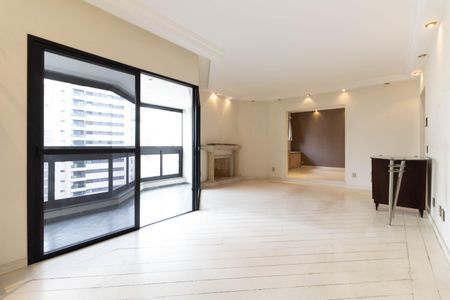 Apartamento à venda com 177m², 3 quartos e 3 vagas Apartamento à venda com 177m², 3 quartos e 3 vagasSala