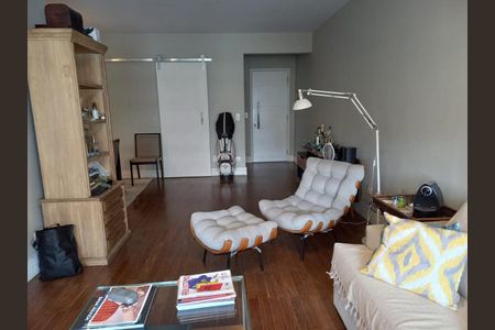 Apartamento à venda com 3 quartos, 129m² em Jardins, São Paulo