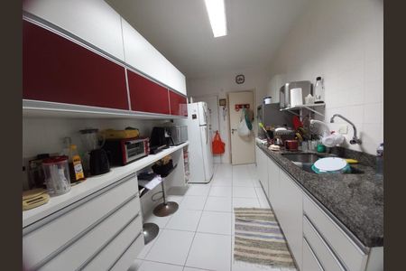 Apartamento à venda com 3 quartos, 129m² em Jardins, São Paulo