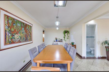 Apartamento à venda com 206m², 4 quartos e 3 vagas