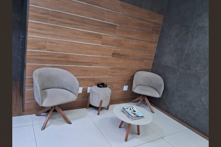 Apartamento à venda com 71m², 2 quartos e 1 vaga