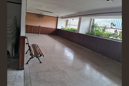 Apartamento à venda com 71m², 2 quartos e 1 vaga